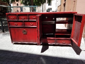 Mueble escritorio o mostrador para tienda